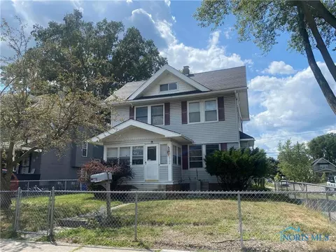 702 Brighton Ave, Toledo, OH 43609