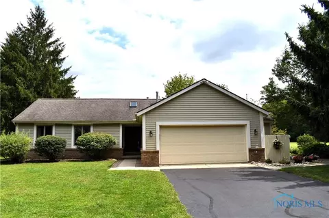 6045 Berkey Southern Rd, Whitehouse, OH 43571
