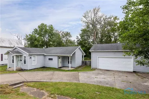 238 Santee Ave, Findlay, OH 45840