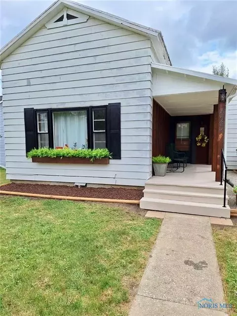 425 Auglaize St, Defiance, OH 43512