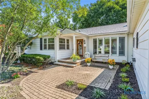 1419 Eastview Dr, Findlay, OH 45840