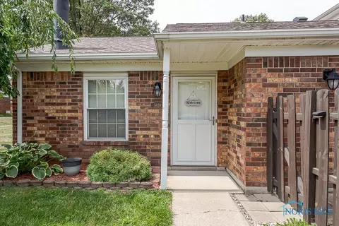 5659 Bernath Ct, Toledo, OH 43615