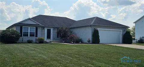 1965 N Freedom Dr, Northwood, OH 43619