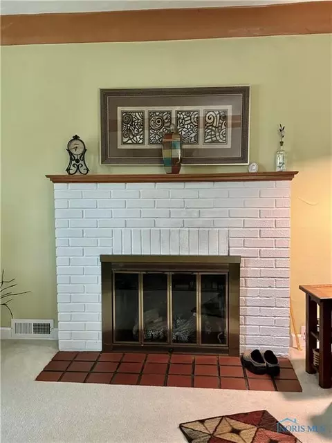 125 Vine St, Bryan, OH 43506 photo 2