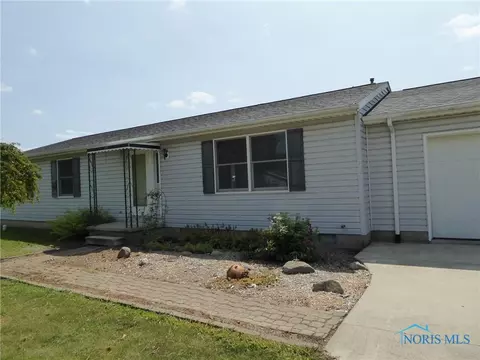 100 Rehn Dr, Fayette, OH 43521 photo 4