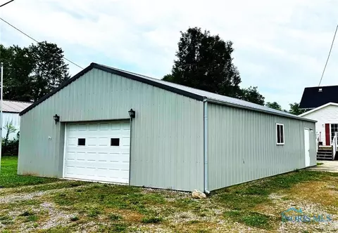 110 N Main St, Edon, OH 43518 photo 4