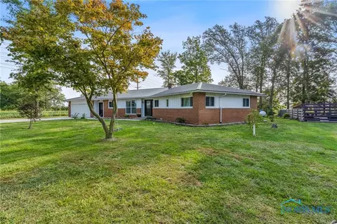 334 Cherokee Dr, Ottawa, OH 45875