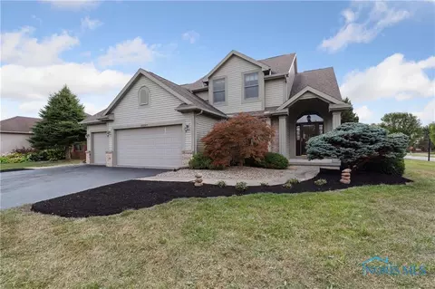25207 Saddle Horn Dr, Perrysburg, OH 43551