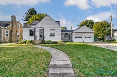 2614 118th St, Toledo, OH 43611
