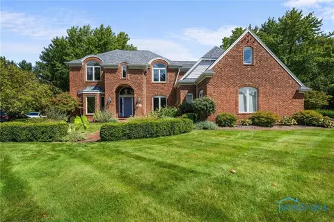 4630 Ginger Hill Rd, Toledo, OH 43623