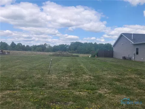 550 Fugate Dr, Defiance, OH 43512