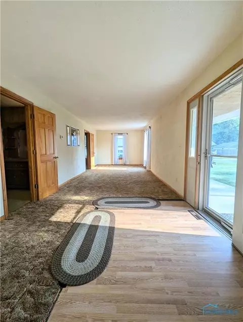121 W Strong St, Wayne, OH 43466 photo 13