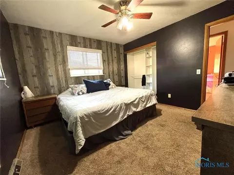 911 E Graceway Dr, Napoleon, OH 43545 photo 16
