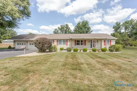414 E Dixon St, Forest, OH 45843