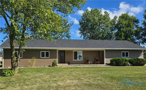 303 Elm St, Continental, OH 45831