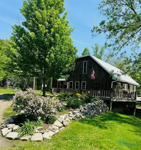 P862 County Road 16, Napoleon, OH 43545