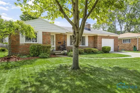3029 Westbrook Dr, Toledo, OH 43613