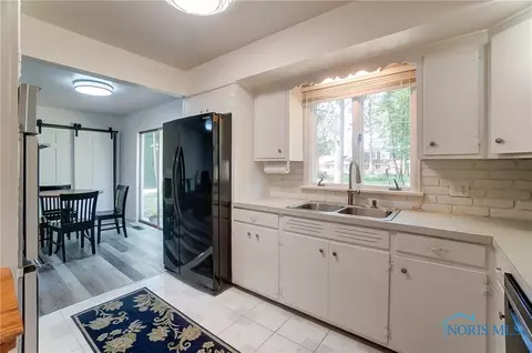 600 Sutton Pl, Findlay, OH 45840 photo 12
