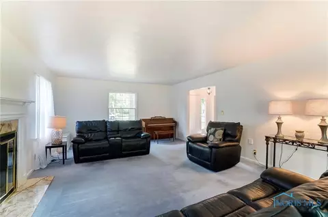 600 Sutton Pl, Findlay, OH 45840 photo 5