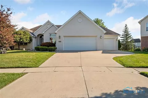 9345 Saner Ct, Sylvania, OH 43560