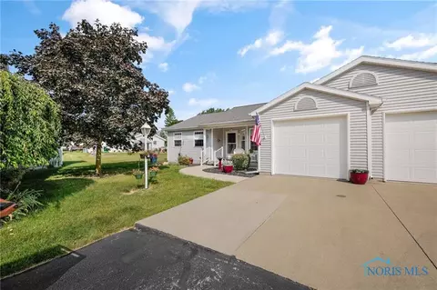 110 Lavine St, Woodville, OH 43469