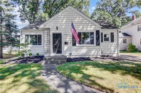 4308 Bowen Rd, Toledo, OH 43613