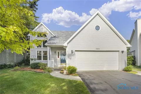 7462 W Lake Rd, Perrysburg, OH 43551