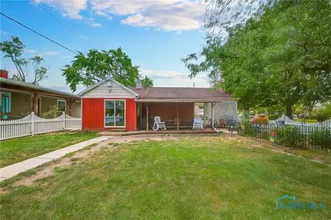 315 E Union St, Walbridge, OH 43465 photo 15