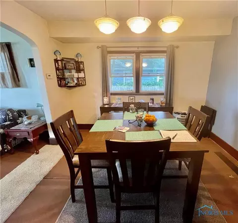 2317 Pickle Rd, Oregon, OH 43616 photo 13