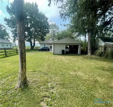 2317 Pickle Rd, Oregon, OH 43616 photo 7