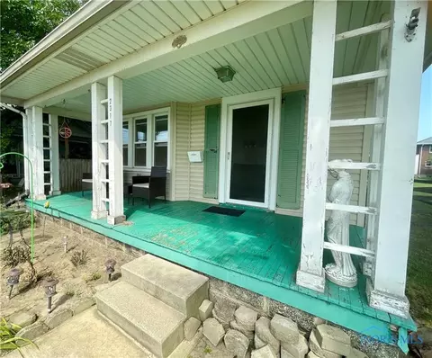 2317 Pickle Rd, Oregon, OH 43616 photo 8