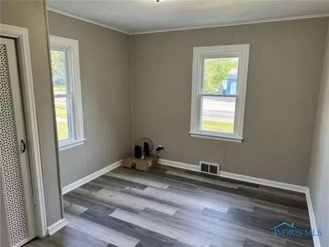 404 E Perry St, Bryan, OH 43506 photo 9
