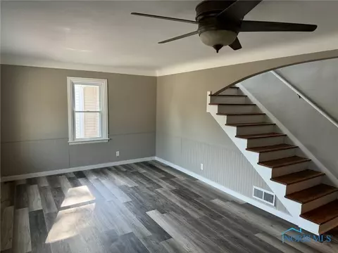 404 E Perry St, Bryan, OH 43506 photo 4