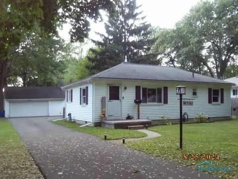 5361 Yermo Dr, Toledo, OH 43613