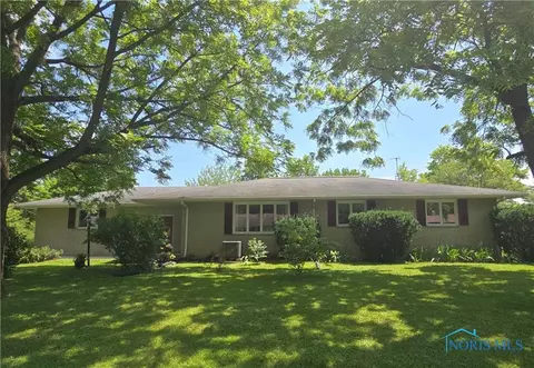 2552 Country Road 220, Van Buren, OH 45889
