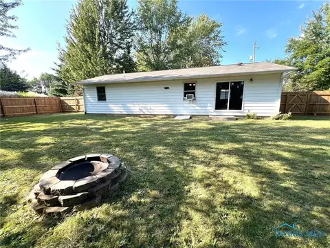 403 E Daisy St, Forest, OH 45843 photo 5