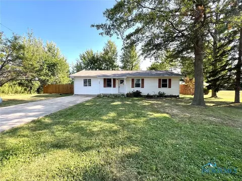 403 E Daisy St, Forest, OH 45843