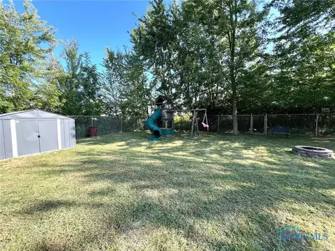 403 E Daisy St, Forest, OH 45843 photo 7