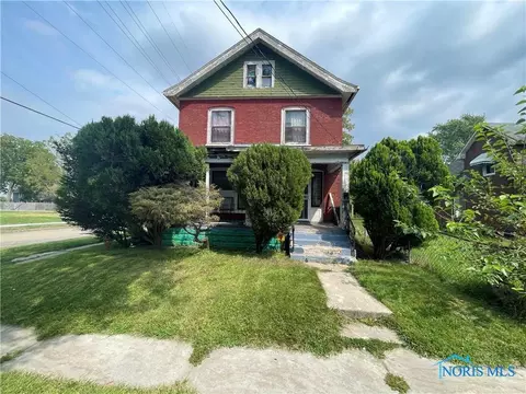 1026 Marmion Ave, Toledo, OH 43607