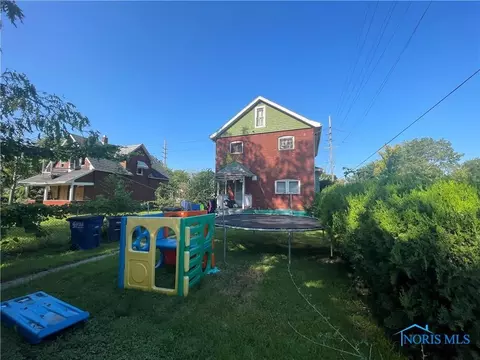 1026 Marmion Ave, Toledo, OH 43607 photo 2