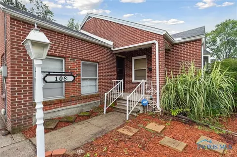108 Elm St, Walbridge, OH 43465 photo 3