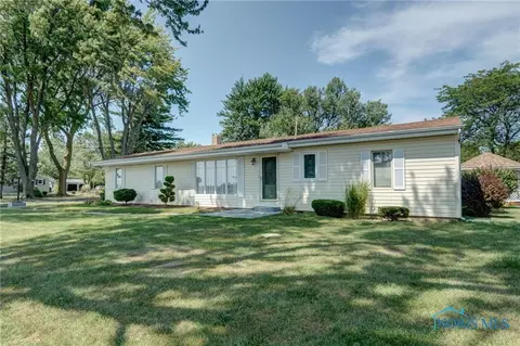 3478 Walbridge Rd, Millbury, OH 43447