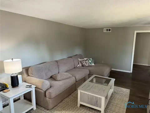 1109 Westfield Ave, Bryan, OH 43506 photo 5