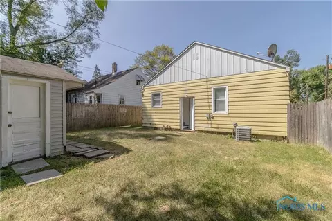 910 Moran Ave, Toledo, OH 43607 photo 32