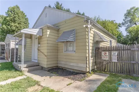 910 Moran Ave, Toledo, OH 43607 photo 3
