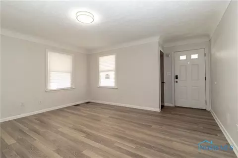 910 Moran Ave, Toledo, OH 43607 photo 5