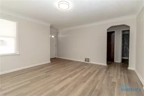 910 Moran Ave, Toledo, OH 43607 photo 7
