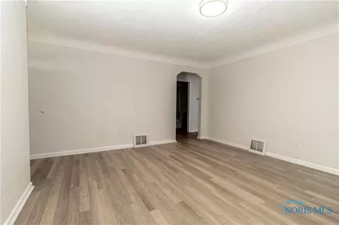 910 Moran Ave, Toledo, OH 43607 photo 8