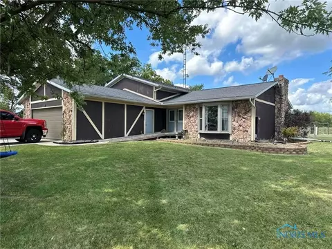 12505 County Road F County Rd, Bryan, OH 43506