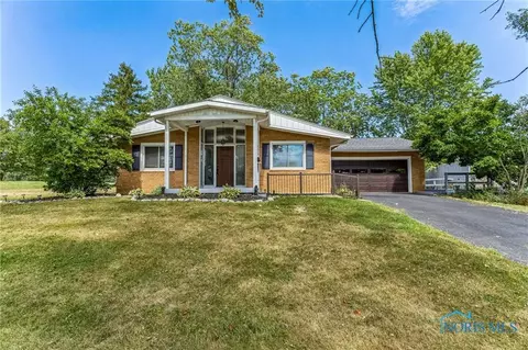 2613 Beecher St, Findlay, OH 45840